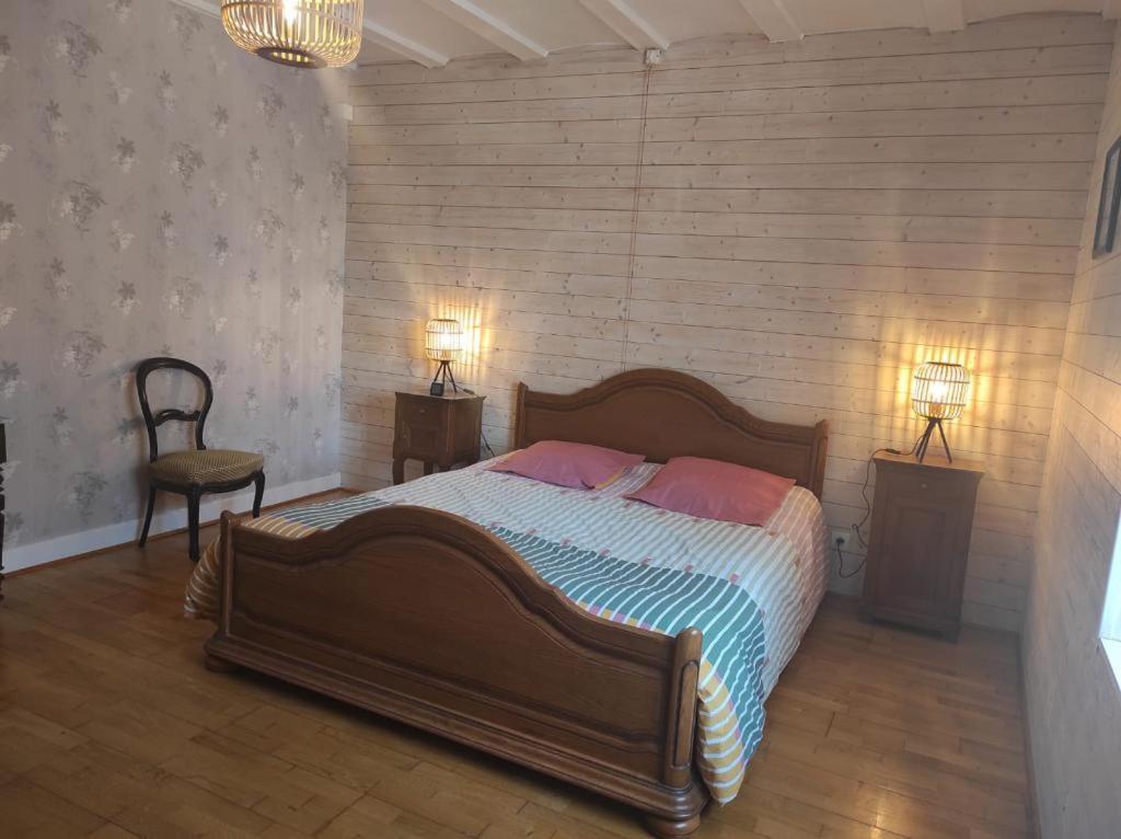 Gite Chez L'Oncle Jules Velesmes-Echevanne Экстерьер фото